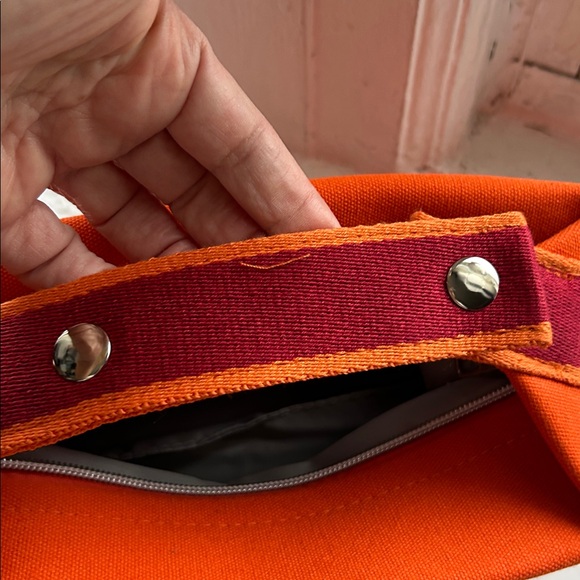 Orange Canvas Women's cosmetics Bag nwot - Picture 3 of 4